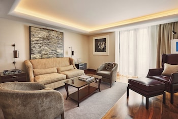 Two Bedroom Adams Suite