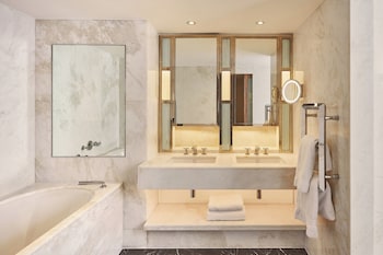 Two Bedroom Adams Suite