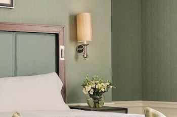 Courtyard Deluxe Room