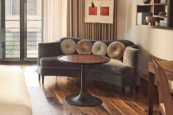 Contemporary Studio