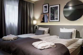 Superior Room, 1 King Bed