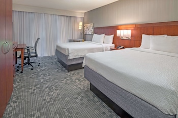 Room, 2 Double Beds, Accessible (Mobility Tub)