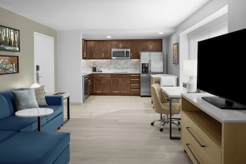 Room, 1 King Bed, Balcony