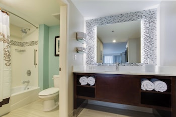 Room, 1 King Bed, Balcony