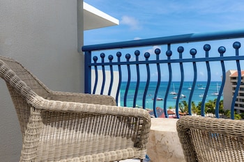 Room, 1 King Bed (Palmbeach Club)