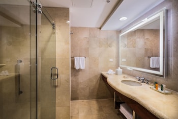 Premium Suite, 1 King Bed (Curacao Tower)