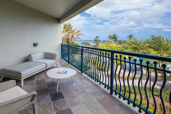 Premium Suite, 1 King Bed (Curacao Tower)