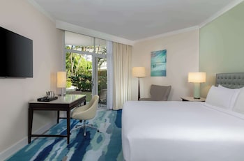Room, 1 King Bed, Garden View