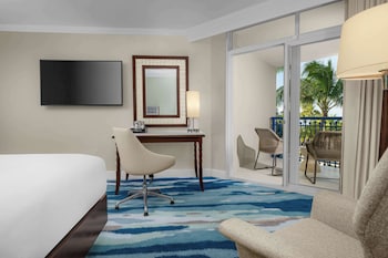 Room, 1 King Bed, Partial Ocean View