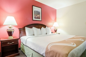 Standard Room, 1 King Bed, Smoking
