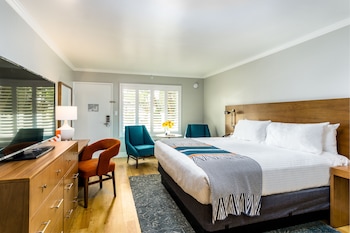 Room, 1 King Bed (Marco Polo)