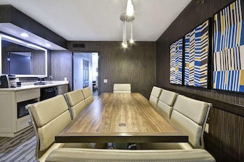 Presidential Suite, 2 Bedrooms, Non Smoking