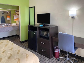 Room, 2 Queen Beds, Non Smoking