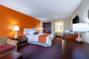 Standard Room, 1 King Bed, Smoking