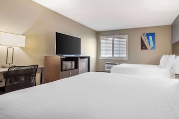 Standard Room, 2 Queen Beds, Non Smoking, Refrigerator & Microwave
