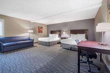 Standard Room, 2 Queen Beds, Non Smoking, Refrigerator & Microwave (Larger Room;with Sofabed)