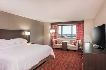 Room, 1 King Bed, Corner
