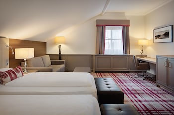 Classic Room, 2 Twin Beds (View)