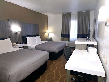 Standard Room, 2 Queen Beds, Non Smoking