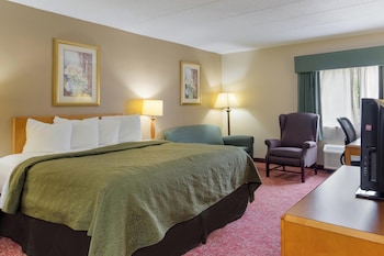 Deluxe Room, 2 Queen Beds, Non Smoking