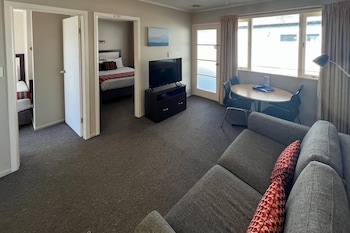 Room, 2 Bedrooms (with Shower)