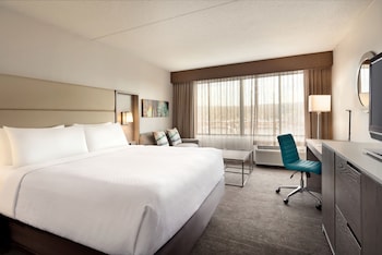 Standard Room, 1 King Bed