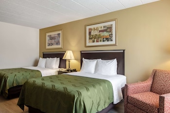Deluxe Room, 2 Queen Beds, Non Smoking