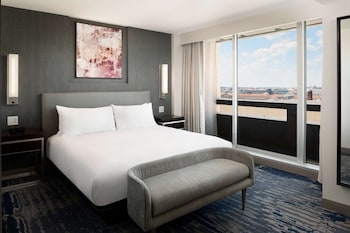 2 King 2 Bedroom Corner Suite City View