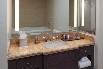 Room, 2 Double Beds (Mobility/Hearing Access, Roll-In Shwr)