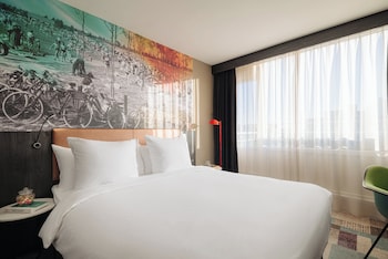 Comfort Room, 1 Double Bed, Balcony