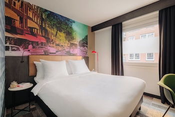 Room, 1 Double Bed (Small)