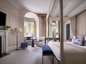 Suite, 1 King Bed (The Bloomsbury)
