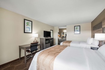 Standard Room, 2 Double Beds, Non Smoking