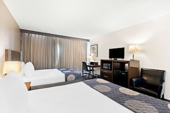 Standard Room, 2 Queen Beds, Non Smoking, Balcony