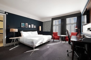 Executive Room, 1 King Bed