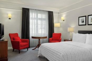 Superior Room, 1 King Bed