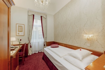 Superior Single Room