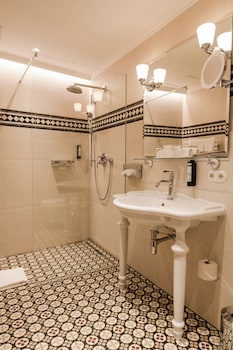 Superior Single Room