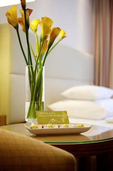 Room (Smart & Cosy)