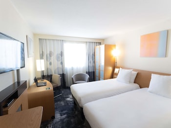 Superior Room, 1 King Bed