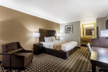 Standard Room, 1 King Bed, Smoking