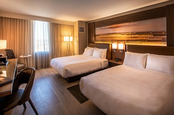 Room, 2 Queen Beds (Hearing Accessible)