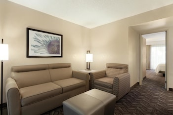 Suite, 2 Queen Beds, Accessible (Hearing Acc)