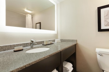 Suite, 2 Queen Beds, Accessible (Hearing Acc)