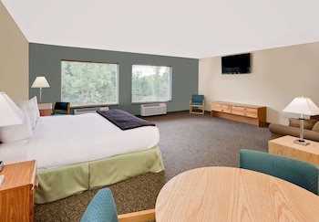 Studio Suite, 1 King Bed, Non Smoking