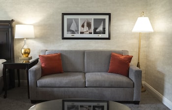 King Junior Suite
