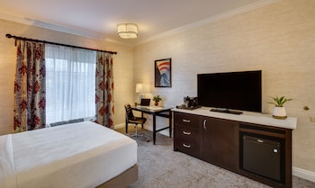 Room, 1 Queen Bed, Accessible