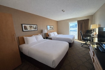 Room, 2 Queen Beds, Non Smoking (Upgrade)