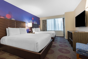 Deluxe Room, 2 Queen Beds, City View (Plaza)