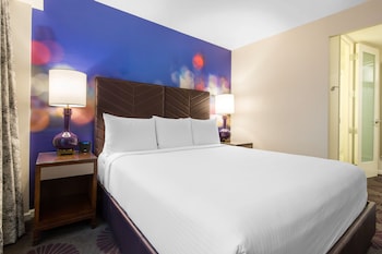 Room, 1 King Bed, City View